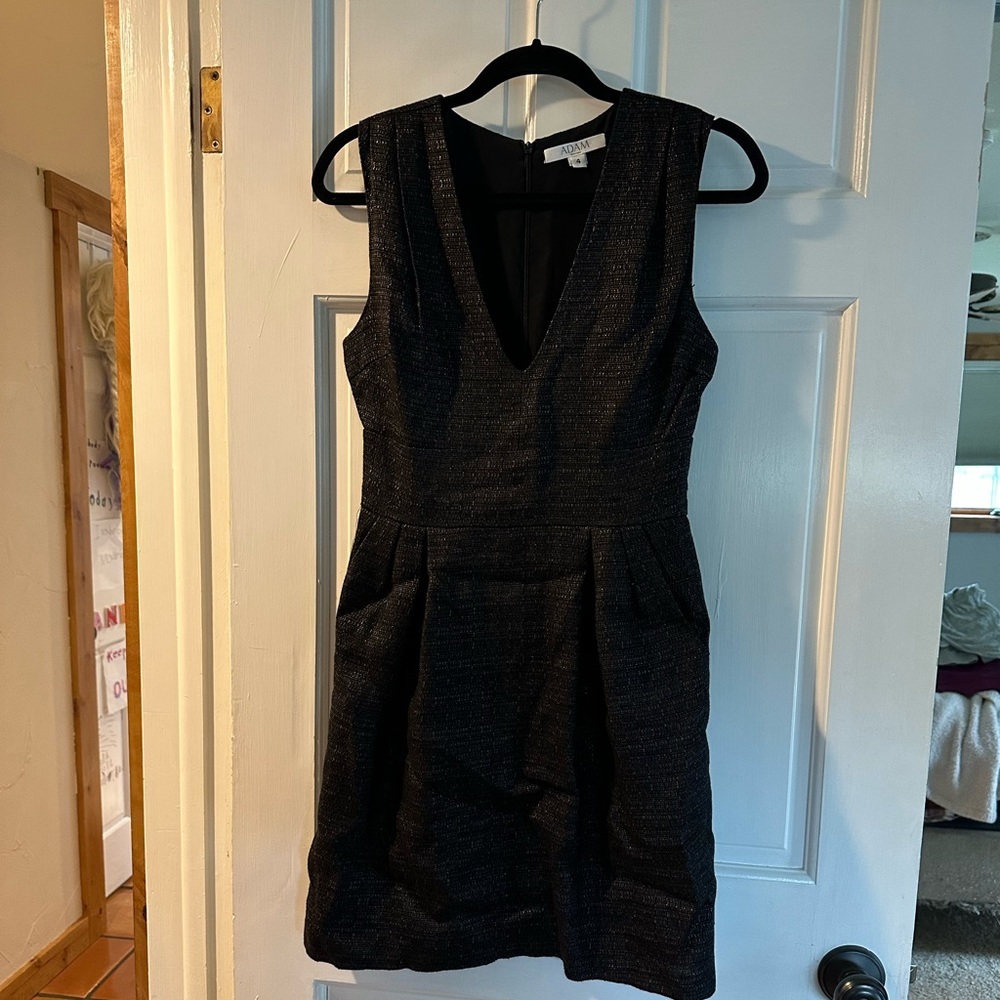 ADAM by Adam Lippes black v-neck cocktail dress sz 4